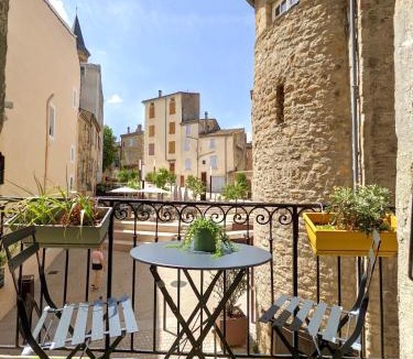 Aubenas Apartment | Le Louis - du charme en centre-ville