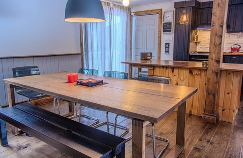 Saint-Alphonse-Rodriguez Ski Chalet | Le LumberJack | Indoor Spa Waterfront - Families - Lanaudière