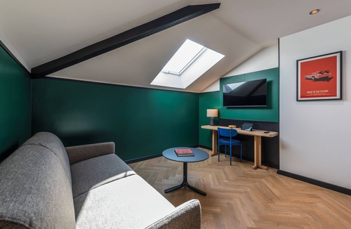 Jean Moulin - Marius Berliet Hotel | Le Lumière