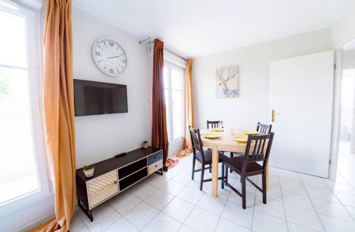 Serris Apartment | Le Lumineux-T2-43m2-Face Val d'Europe-Disney
