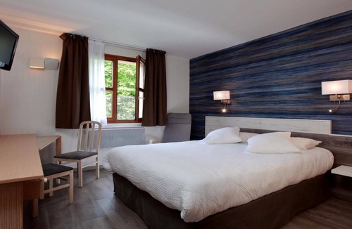 Mirecourt Hotel | Le Luth