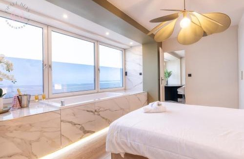 Malo-les-Bains Apartment | Le Luxe Malouin - Vue Mer - 2 Ch - Balneo - Garage