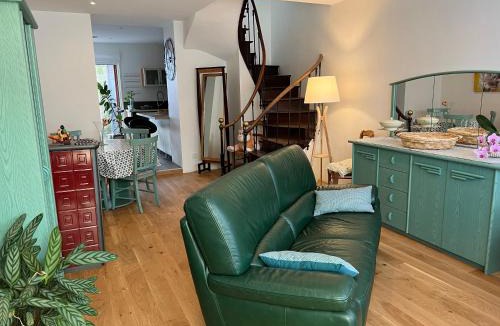 Lassay-les-Chateaux Apartment | Le Lys