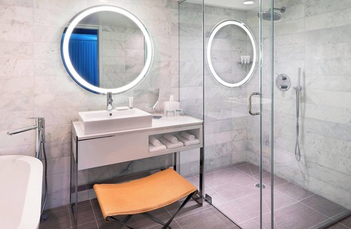 Oak Brook Hotel | Le Méridien Chicago - Oakbrook Center
