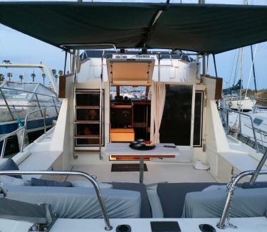 Sainte-Marie-la-Mer Boat Rental | Le MAC BOAT bateau de standing tout confort