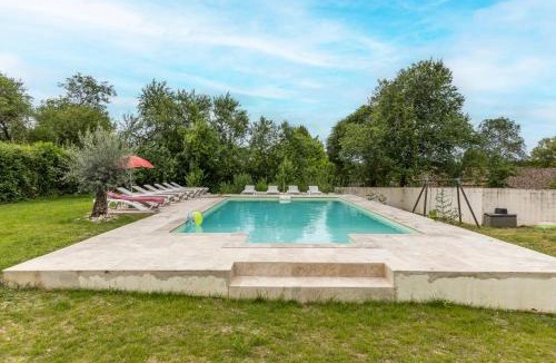 Sainte-Sabine-Born House | Le Magicogite - Harry Potter