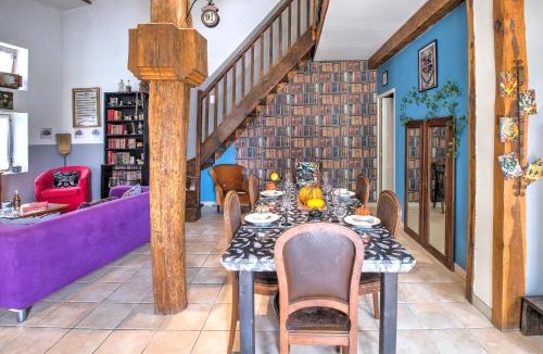 Sainte-Sabine-Born House | Le Magicogite - Harry Potter