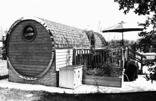 Vieux-Chateau Other | Le Mama Tonneau