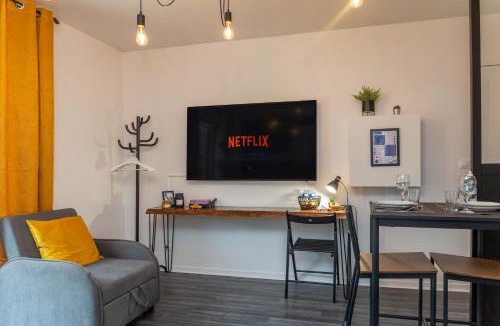 Moussy-le-Vieux Apartment | Le Manhattan proche aéroport CDG I Paris I Astérix