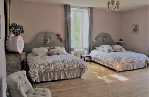Bazoges-en-Paillers House | Le Manoir Aux Douves