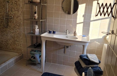 Grand-Vabre Bed & Breakfast | Le Manoir des pélies- Horizon