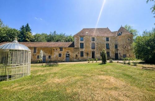 Belforet-en-Perche House | Le manoir de Saint-Ouen avec piscine chauffée intérieure