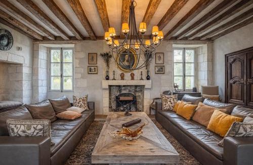 Belforet-en-Perche House | Le manoir de Saint-Ouen avec piscine chauffée intérieure