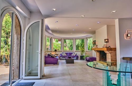Sault-Brenaz Villa | Le Manoir de Brénaz