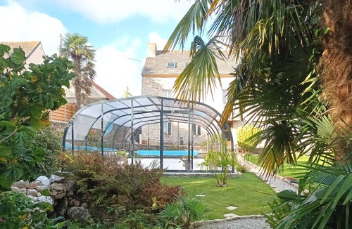 Guiclan House | Le Manoir de Kerofil