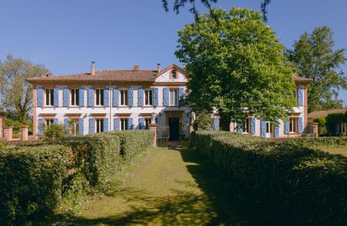 Lisle-sur-Tarn Hotel | Le Manoir de Lisle