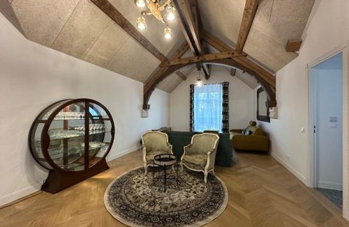 Chaumes-en-Brie Villa | Le Manoir du Bonheur