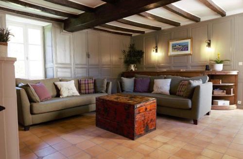 Boisredon House | Le Manoir du Mûrier