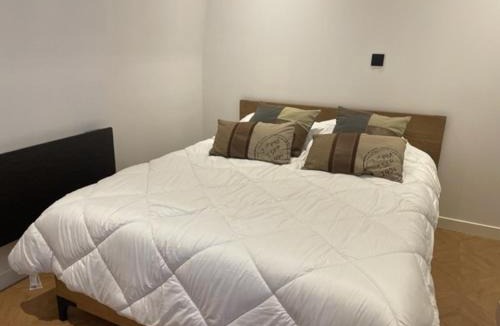 Lieu-Saint-Amand Hotel | Le Manoir du Monde