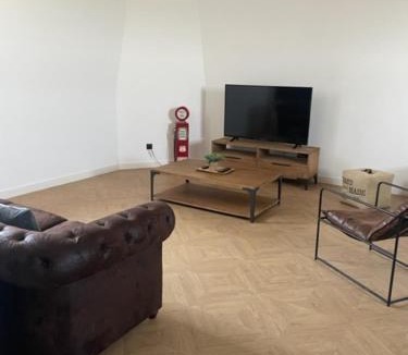 Lieu-Saint-Amand Hotel | Le Manoir du Monde