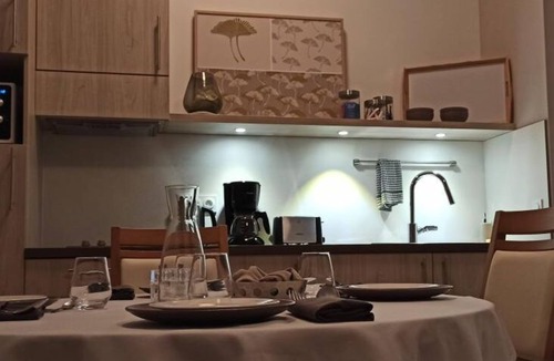 Perignat-les-Sarlieve Hotel | Le Manoir