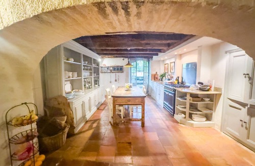 Montaigu-de-Quercy Villa | Le Manoir Les Sines - Nine Bedroom Villa, Sleeps 18