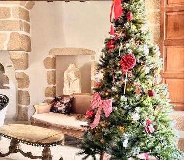 Sevremont House | Le Manoir médiéval de Garance