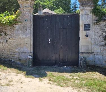 Presles-et-Thierny Apartment | LE MANOIR PARADI