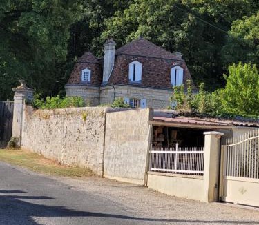 Presles-et-Thierny Apartment | LE MANOIR PARADI