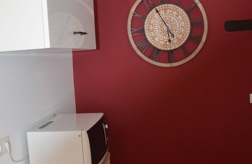 Guecelard House | LE MANS 15mn away. For a stopover or a stay, a warm and cosy space