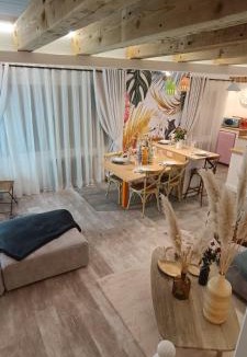 Quartier du chateau Apartment | Le Maréchal Duplex - Appartement avec Jacuzzi - CAEN hyper Centre