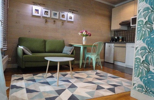 Saint-Gervais Apartment | Le Marais Prestigious Great Apt, Balcony, AIR COND.