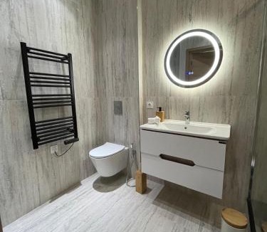 Bourroches Apartment | Le Marc dor