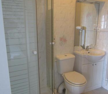 Mareuil-Sur-Lay-Dissais Hotel | Le Mareuillais Hotel-Restaurant