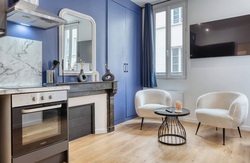 Quartier Vieux Marche-Cathedrale Apartment | Le Marie, superbe studio avec balnéo au coeur de Rouen