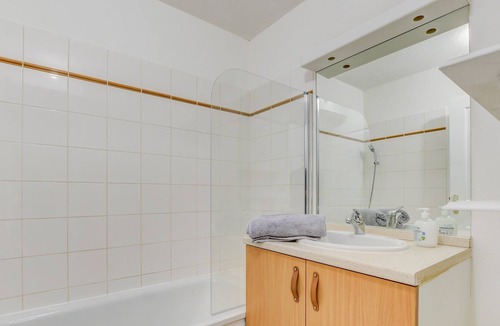 Tournefeuille Apartment | Le Marigny - Studio avec piscine partagée