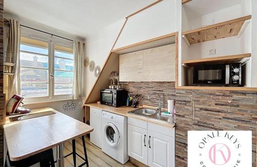 Calais City Center Apartment | Le Marin - Studio au pied du Port - Proche Plage