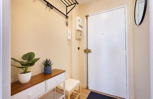 Noisy-le-Grand Apartment | Le Marnois-Gare