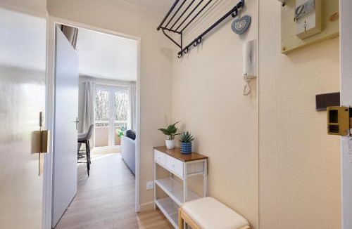 Noisy-le-Grand Apartment | Le Marnois-Gare