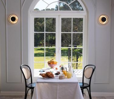 Rowland Flat House | Le Mas Barossa