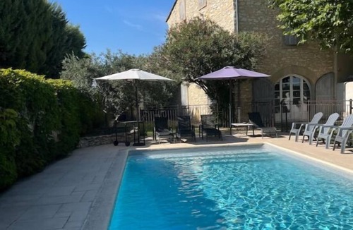 Caumont-sur-Durance House | Le Mas Caumontois: Charme et Authenticité