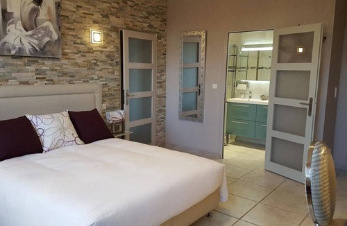 Chalons-en-Champagne House | Le Mas Champenois