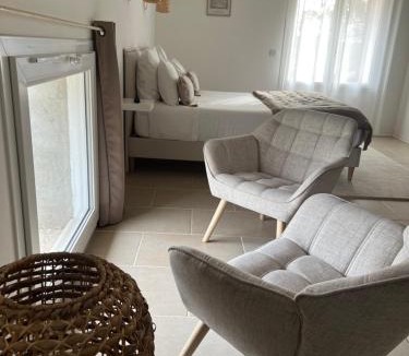 Saint-Julien-de-Cassagnas Bed & Breakfast | LE MAS de PAUL