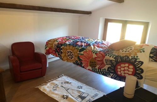 Faucon House | Le Mas de Fanny