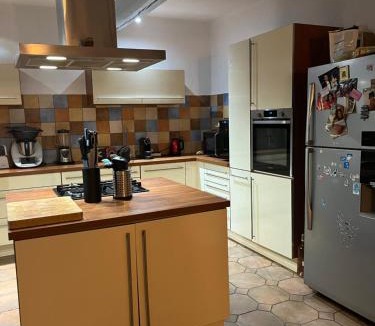 Entraigues-sur-la-Sorgue Bed & Breakfast | Le Mas des Platanes