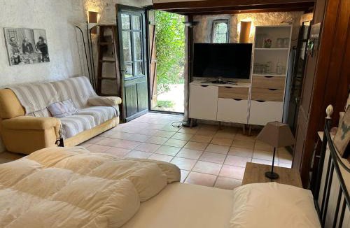 Les Assions House | Le Mas de Jallet