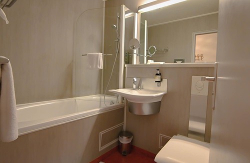 La Roque-d'Antheron Hotel | Le Mas de Jossyl