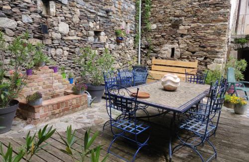 Villefort House | Le Mas de l'Affenadou - Chambres et Table d'hôtes