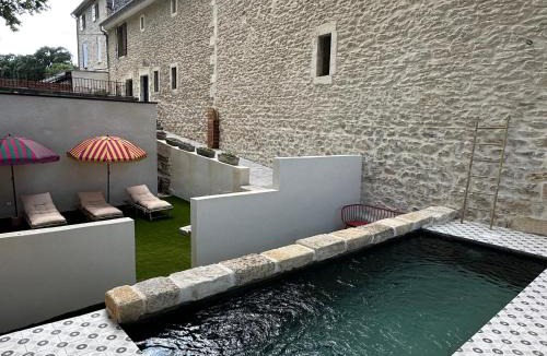 Aramon House | Le Mas de le Vernède