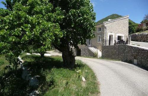 Villeperdrix House | le mas de leoux